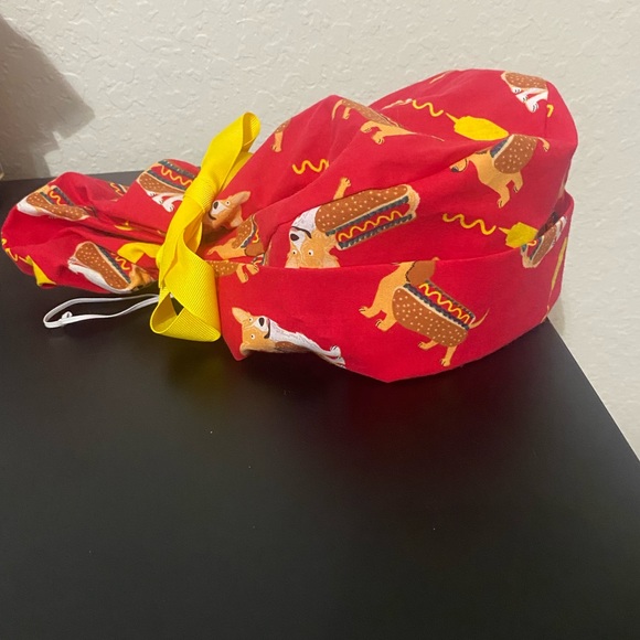 Fold up pony tail scrub hat - Picture 4 of 5